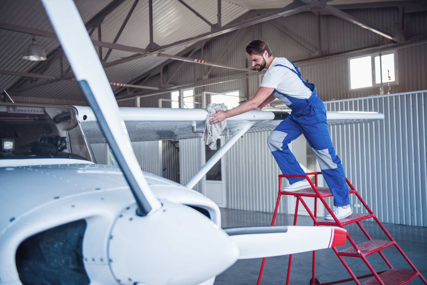 Trapos especializados para el sector aeronáutico